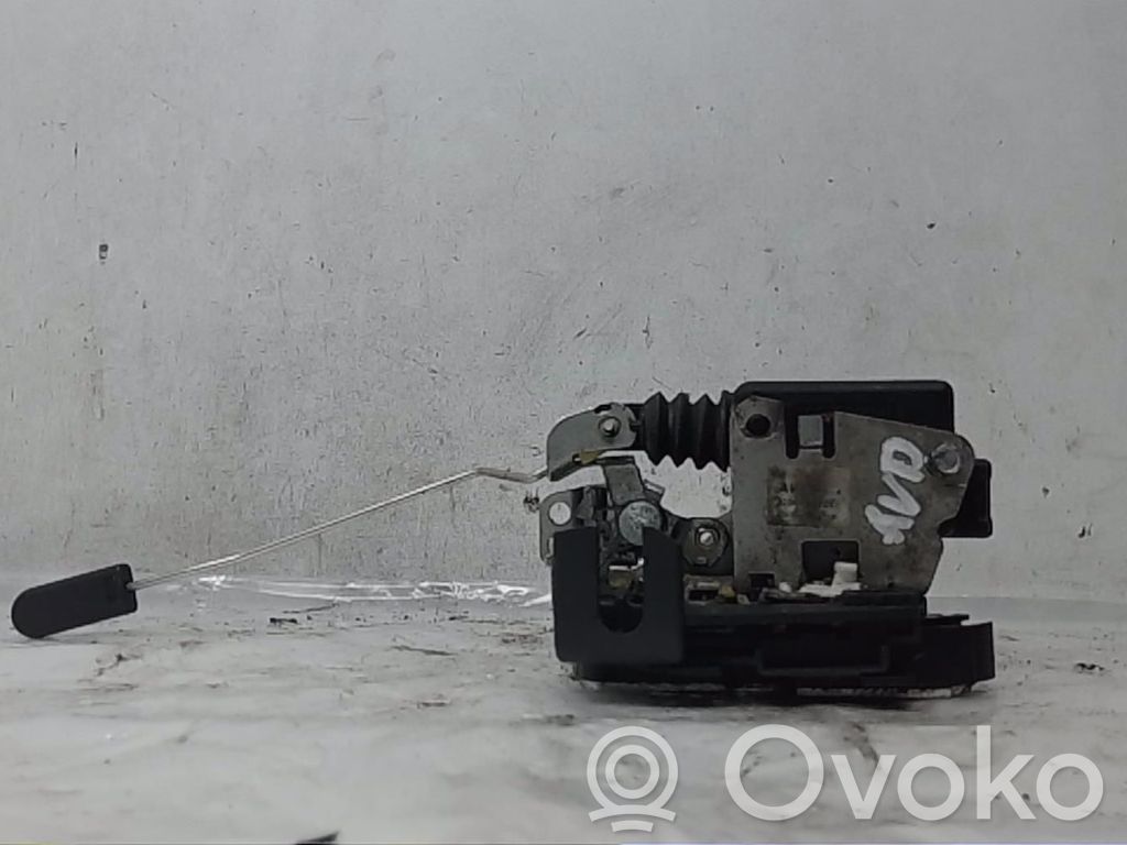 Dacia Duster Etuoven lukko 