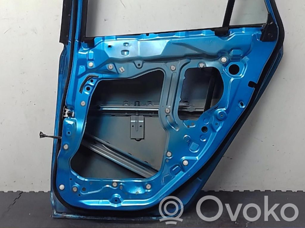 Mazda 3 II Puerta trasera 