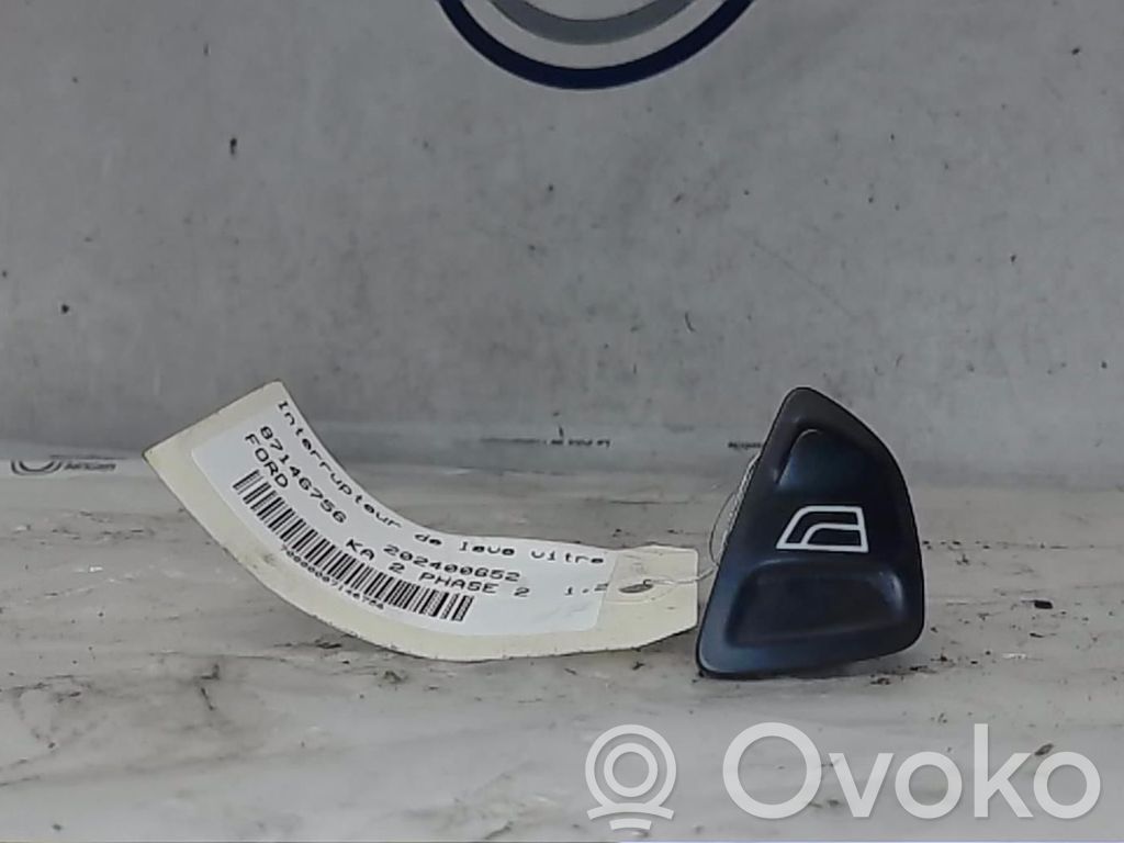 Electric window control switch   1571470