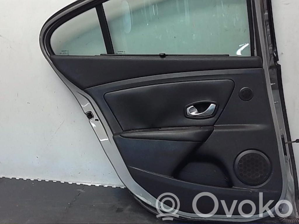 Renault Fluence Puerta trasera 