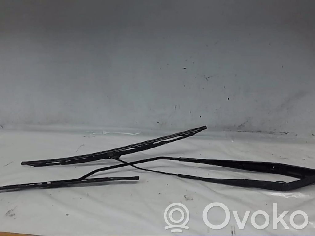 Citroen Jumpy Front wiper blade arm 