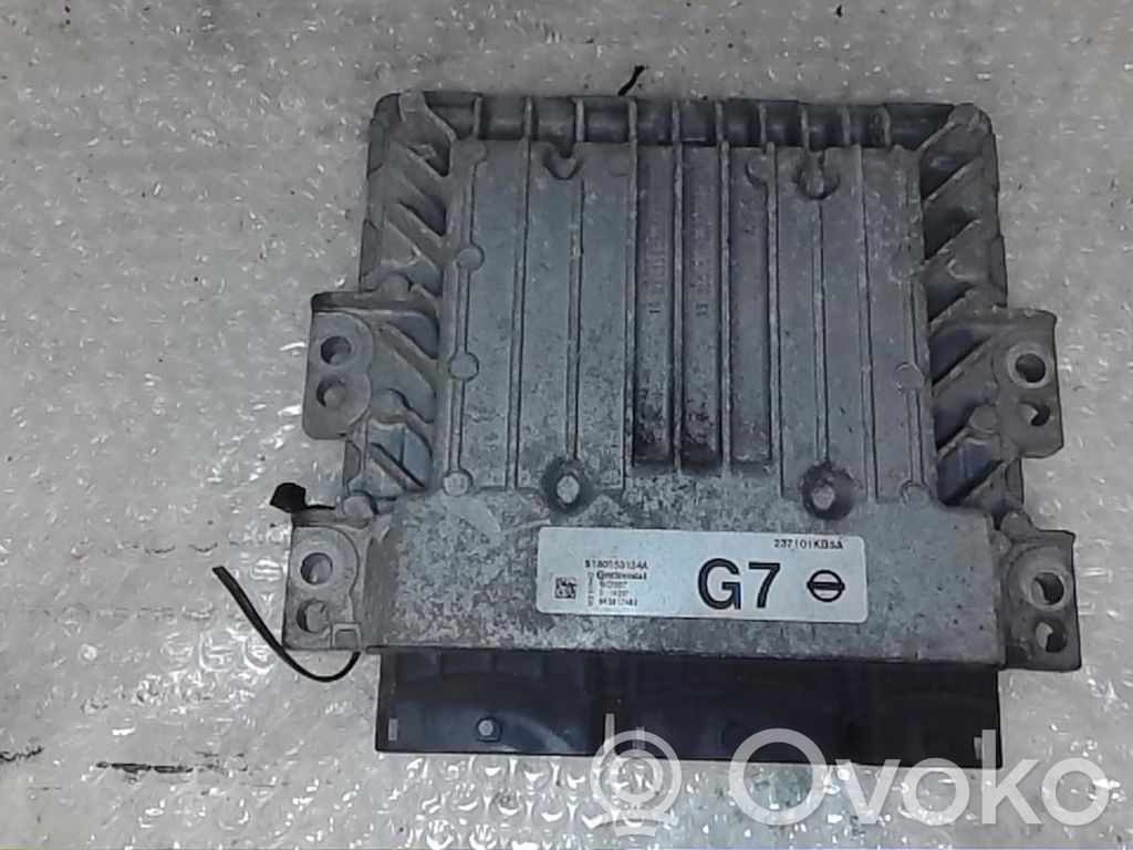 Nissan Juke I F15 Engine control unit/module 
