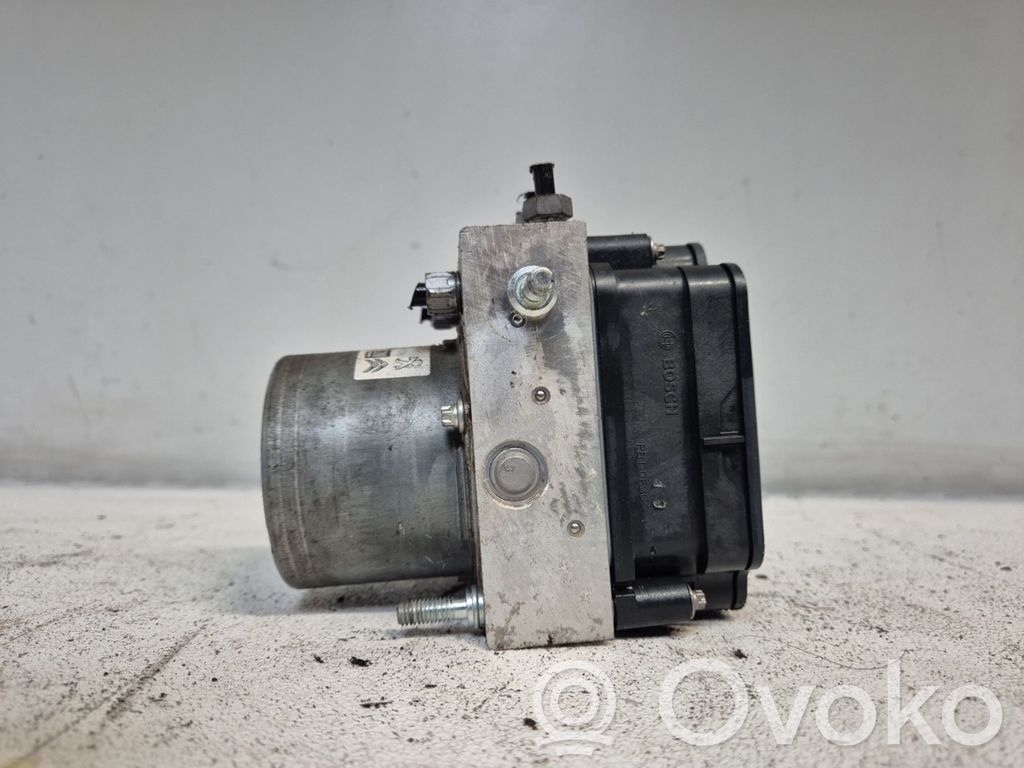 Citroen C3 Aircross ABS bloks 
