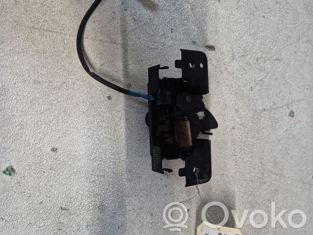 Renault Megane IV Engine bonnet/hood lock/catch 