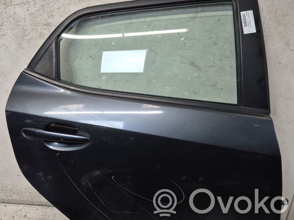 Mazda 2 Aizmugurējās durvis 