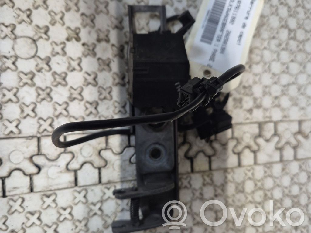 Volkswagen Crafter Serrure de capot