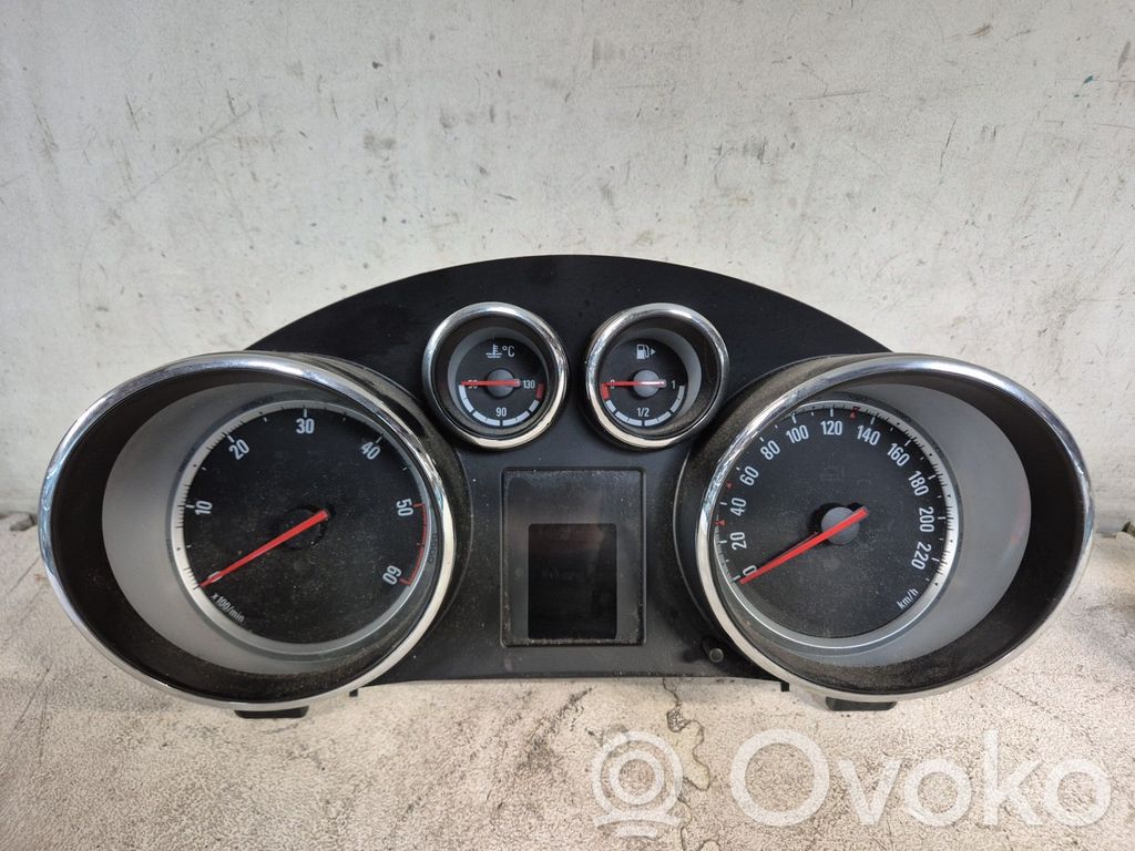 Opel Meriva B Nopeusmittari (mittaristo) 