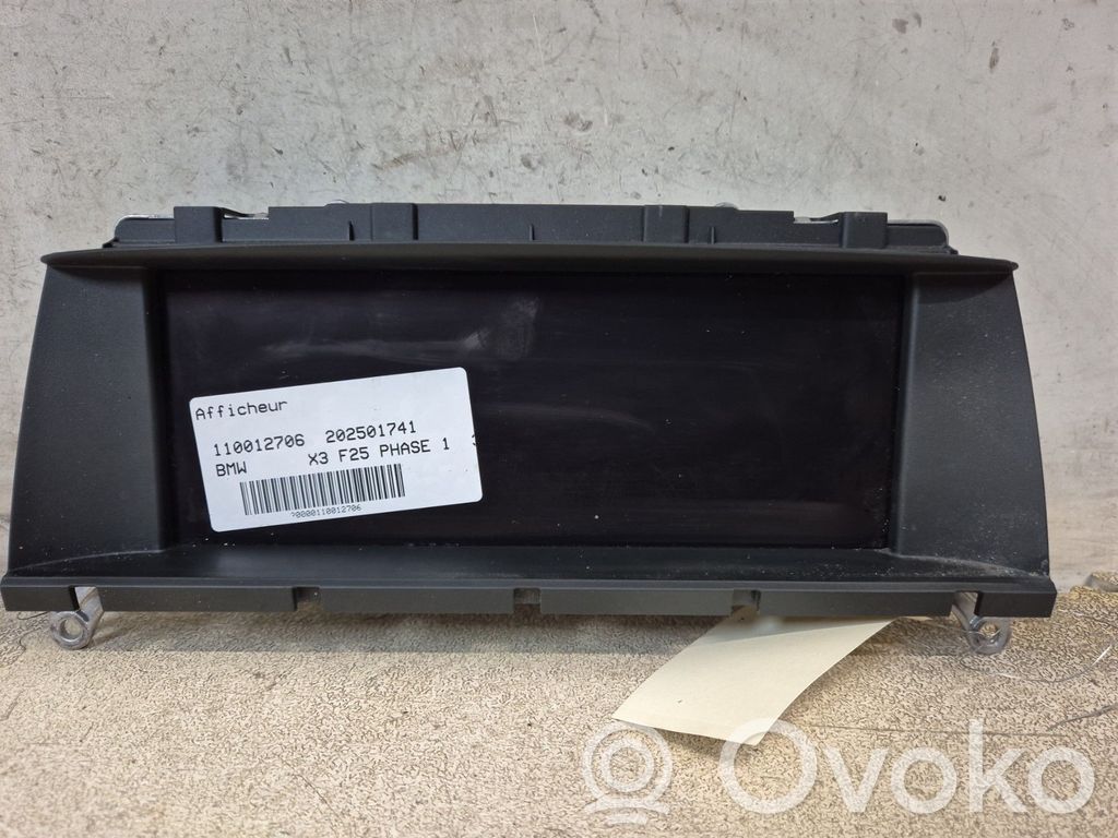 BMW X3 F25 Monitor / wyświetlacz / ekran 