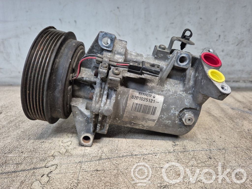 Dacia Duster Air conditioning (A/C) compressor (pump) 