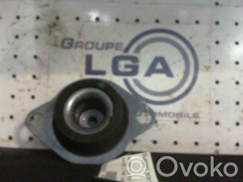 Renault Twingo II Engine mount bracket 
