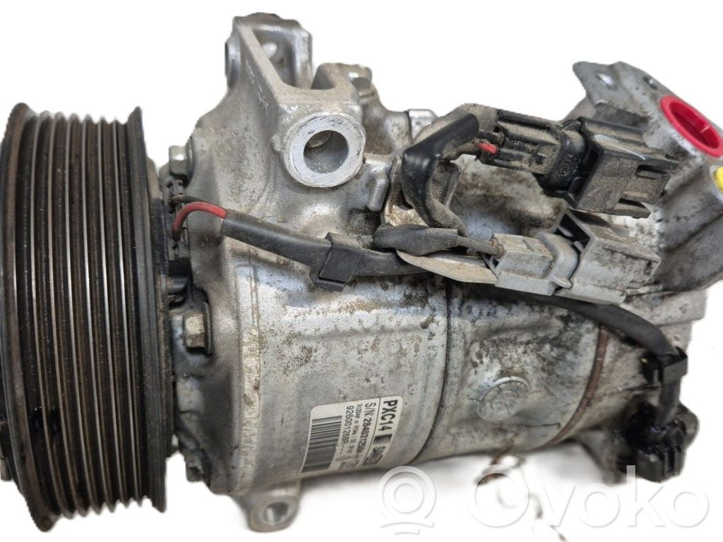 Renault Megane IV Kompresor / Sprężarka klimatyzacji A/C 