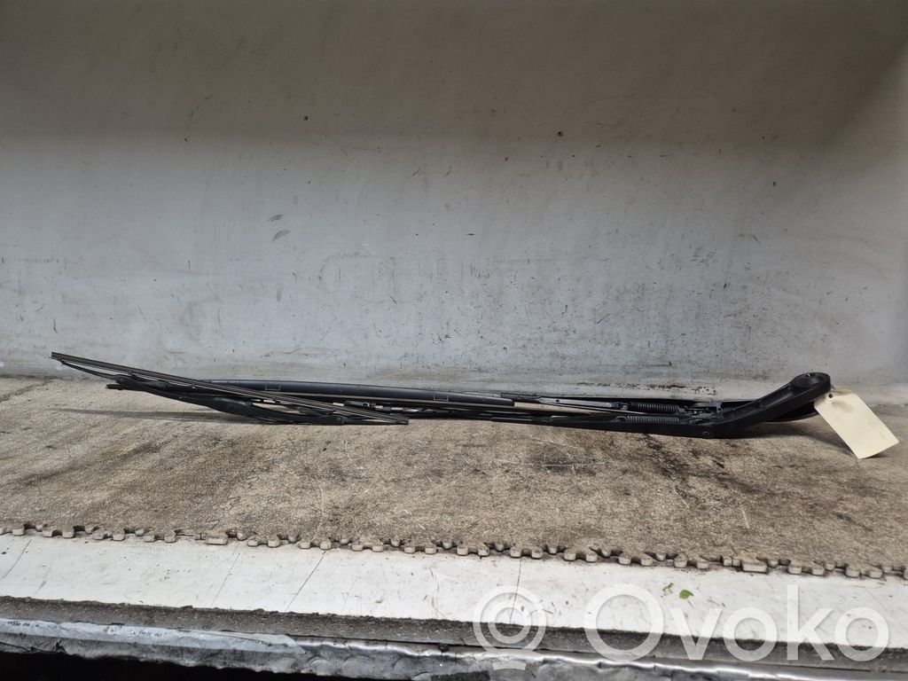 Citroen Jumpy Front wiper blade arm 