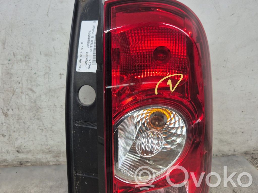Dacia Duster II Lampă spate în caroserie