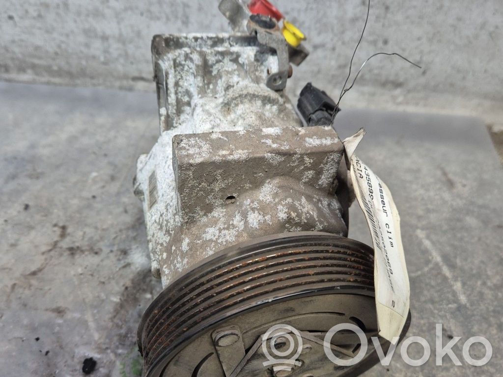 Dacia Duster Air conditioning (A/C) compressor (pump) 