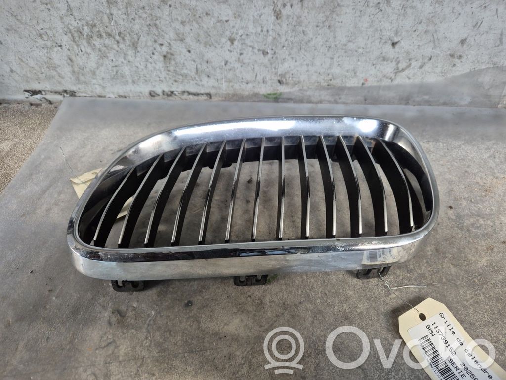 BMW 3 E92 E93 Верхняя решётка 