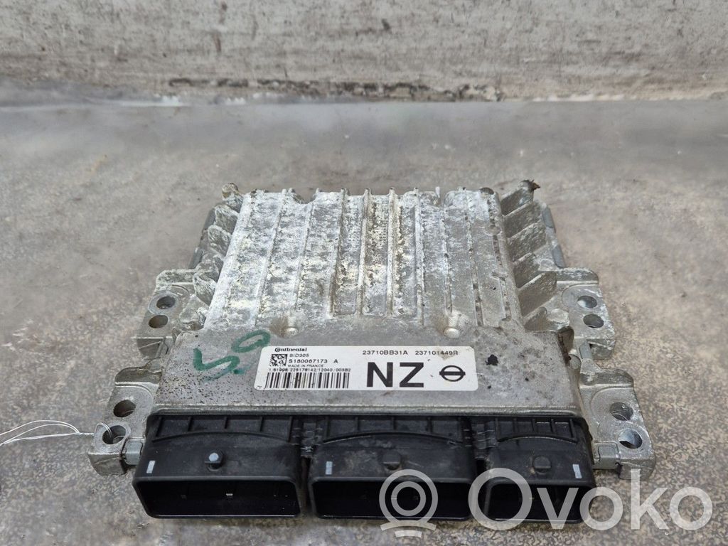 Nissan Qashqai Engine control unit/module 