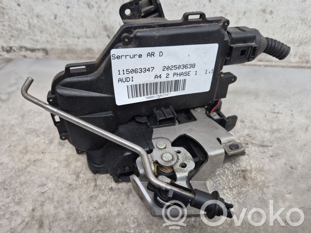 Audi A4 S4 B6 8E 8H Serratura portiera posteriore 