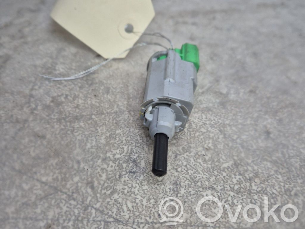 Nissan Note (E11) Sensor Bremspedal 