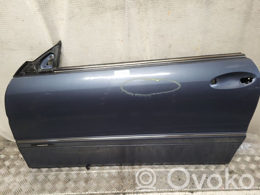 Mercedes-Benz CLK A209 C209 Puerta delantera