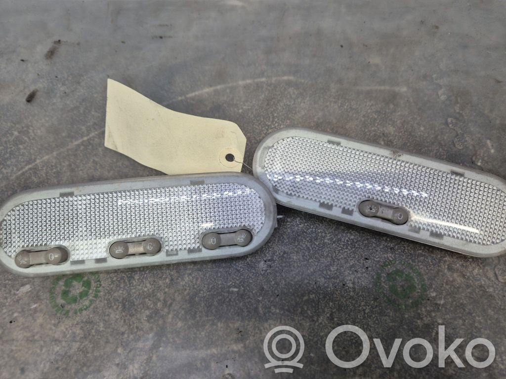 Renault Clio III Illuminazione sedili anteriori