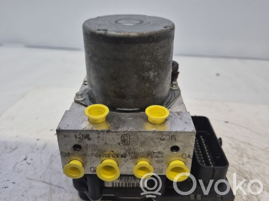 Citroen C4 I ABS Pump 