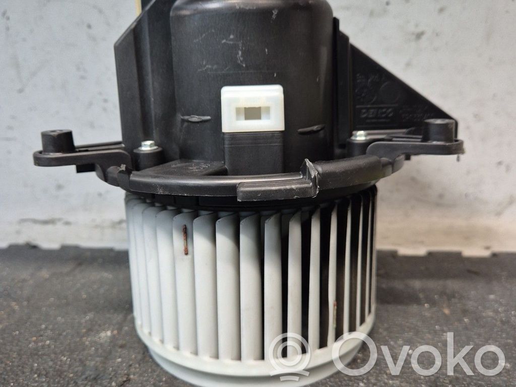 Citroen Berlingo Mazā radiatora ventilators 