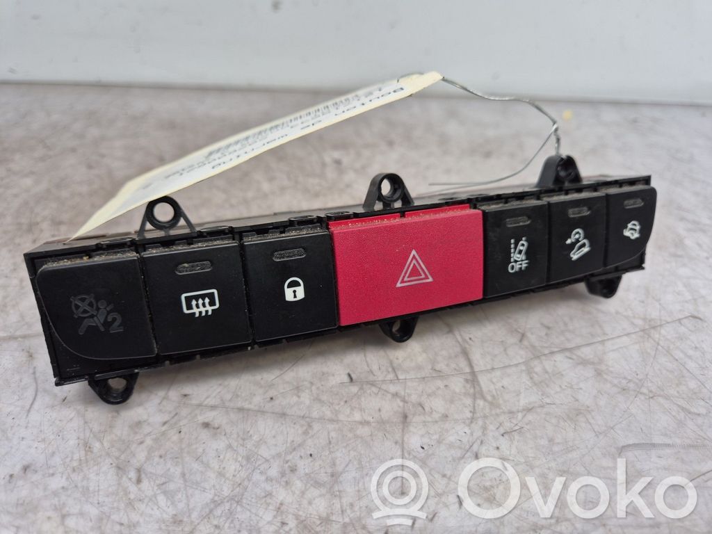 Peugeot Boxer Botón interruptor de luz de peligro 