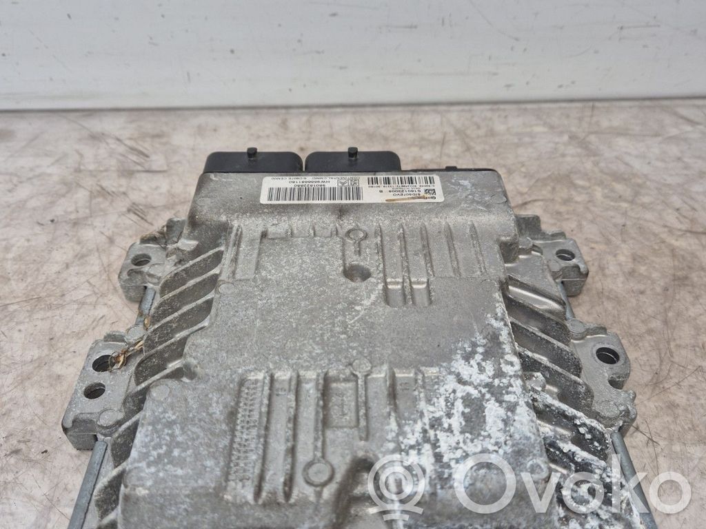 Peugeot 2008 I Engine control unit/module 