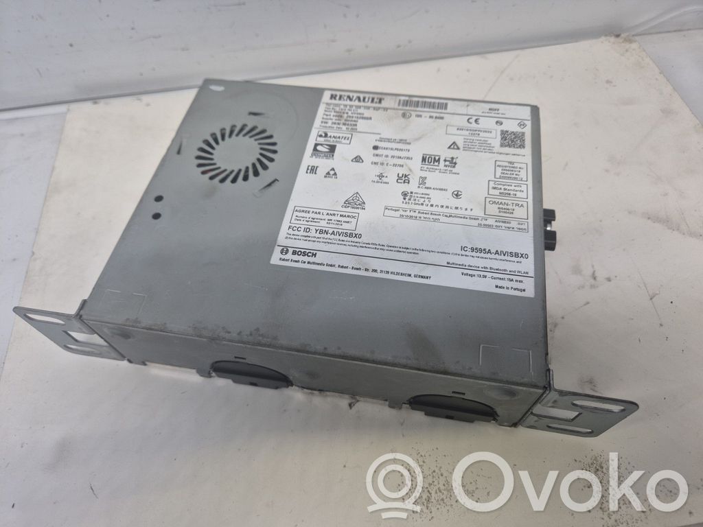 Renault Captur II Unitate principală radio/CD/DVD/GPS 