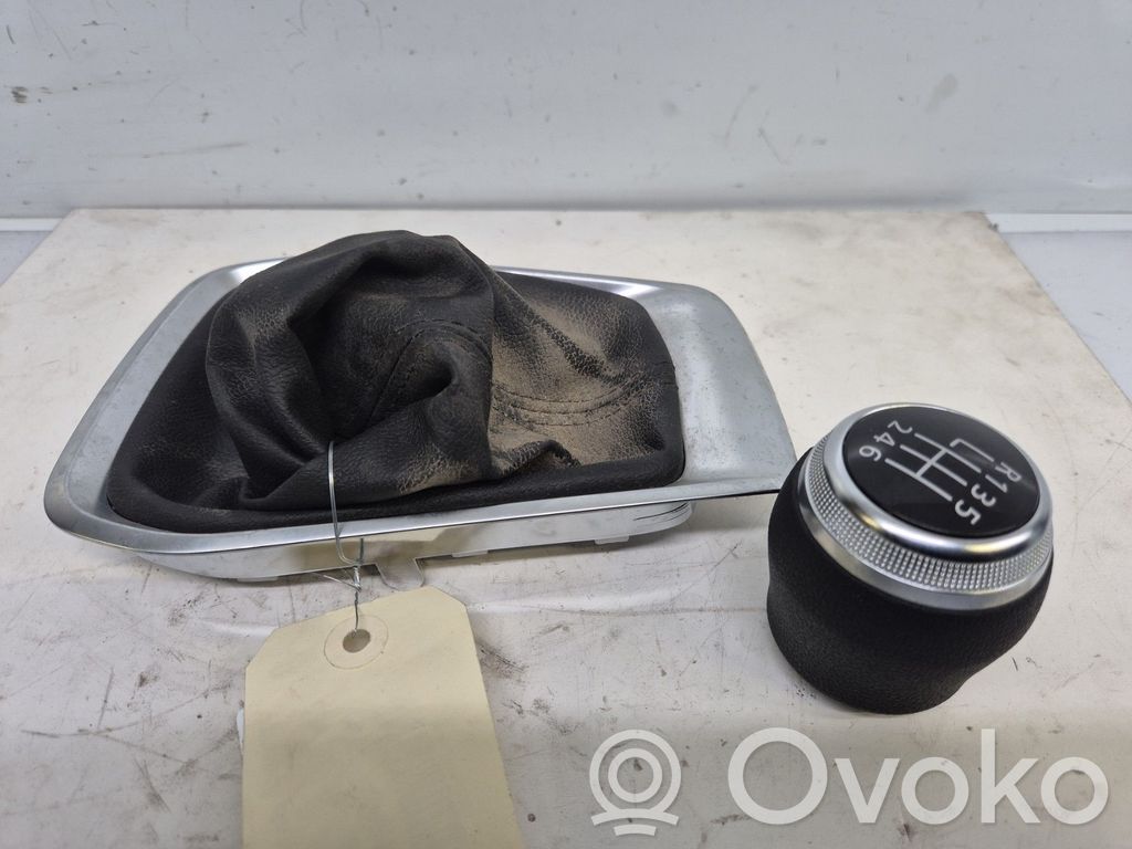 Renault Captur II Rivestimento in pelle/manopola della leva del cambio 