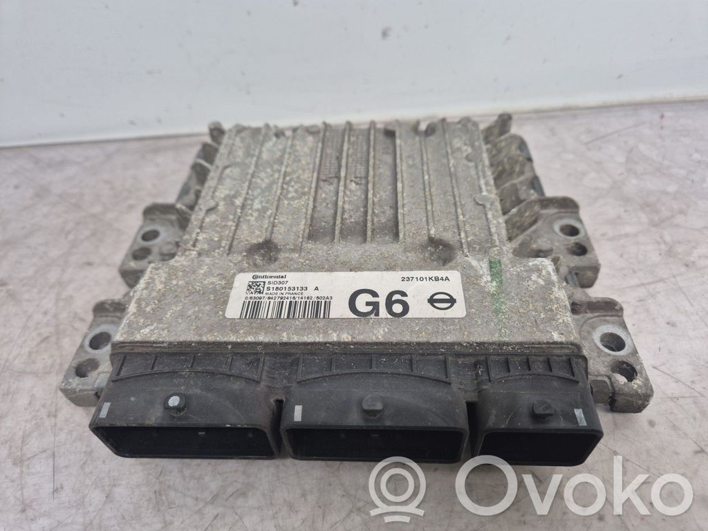 Nissan Juke I F15 Engine control unit/module 