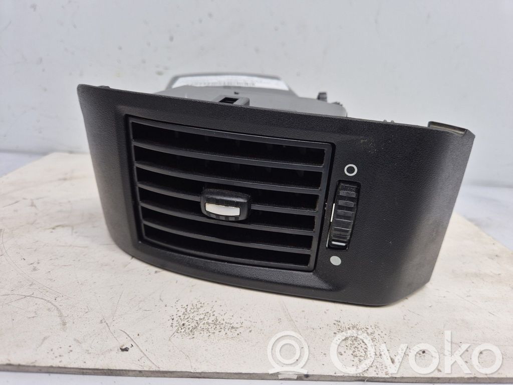 Peugeot Boxer Grilă ventilație/ramă laterală bord 