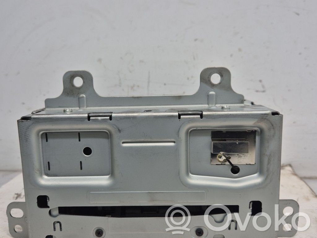 Panel / Radioodtwarzacz CD/DVD/GPS   84046056