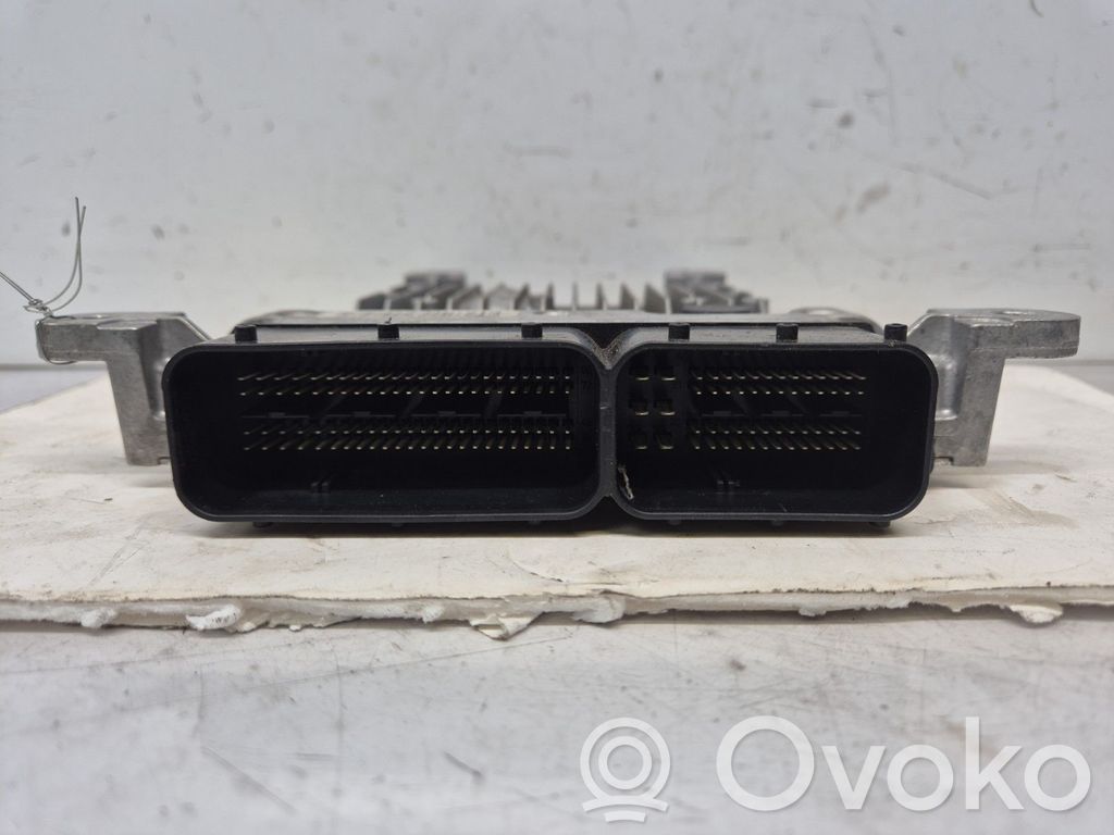 Mercedes-Benz E C207 W207 Engine control unit/module 