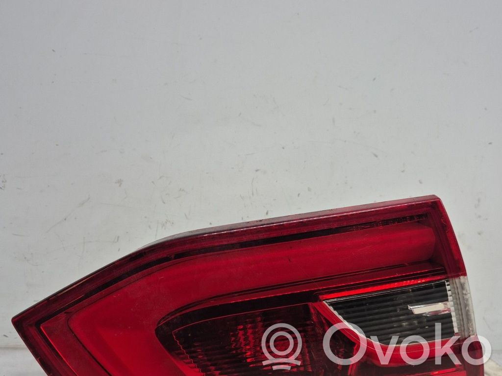 Peugeot 308 Luci posteriori del portellone del bagagliaio 