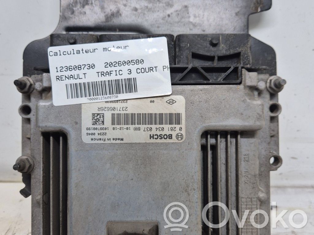 Renault Trafic III (X82) Engine control unit/module 