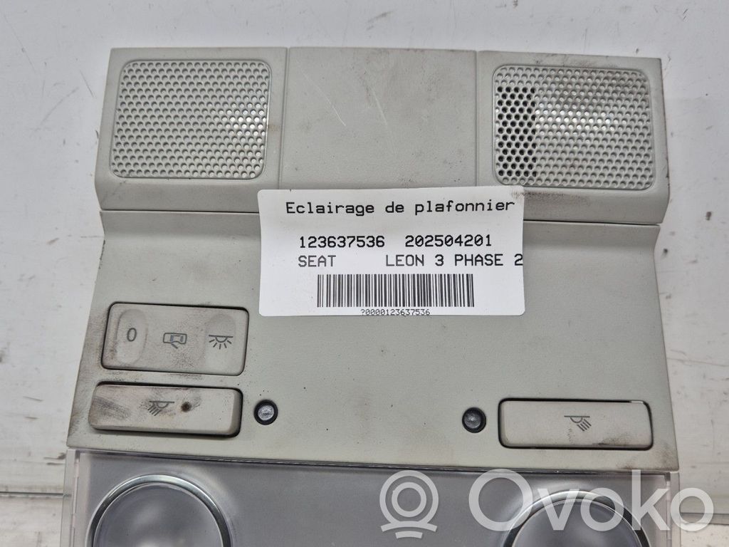 Seat Leon (5F) Luz del asiento delantero