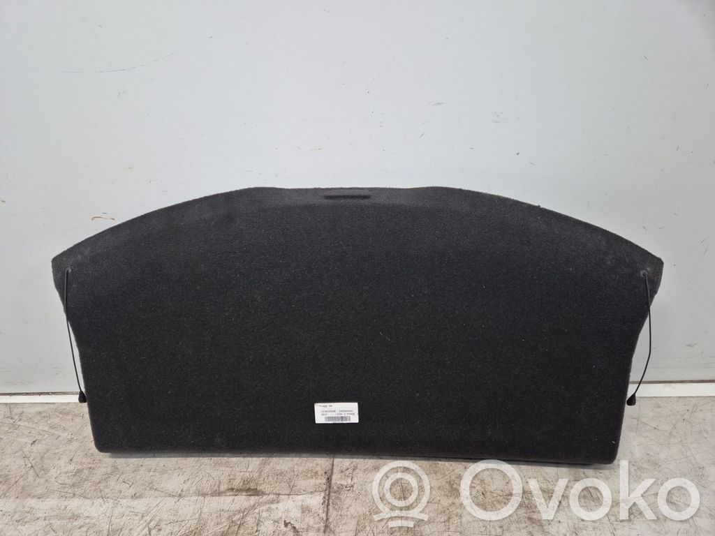 Seat Leon (5F) Hattuhylly 