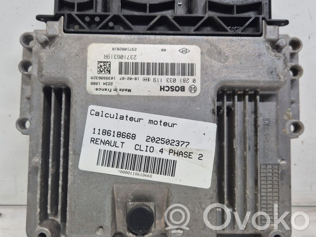 Renault Clio IV Engine control unit/module 