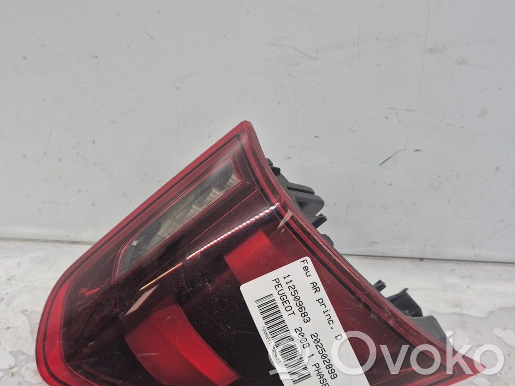 Peugeot 2008 I Lampă spate în caroserie 