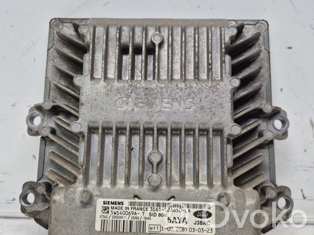 Ford Fiesta Engine control unit/module 