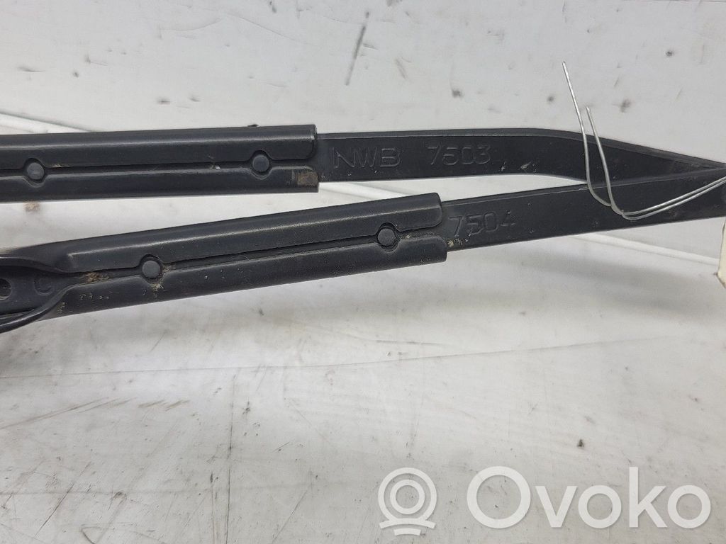 Mazda 6 Front wiper blade arm 