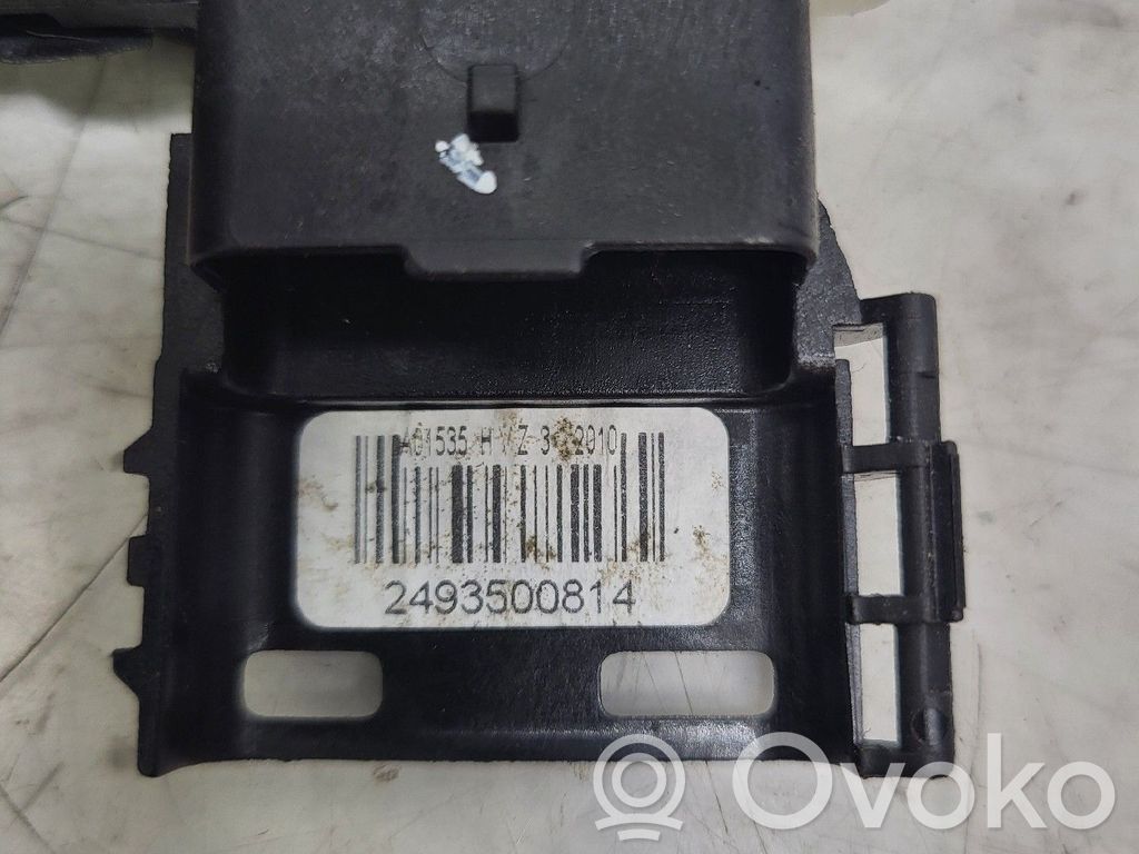 Citroen DS3 Front door lock 