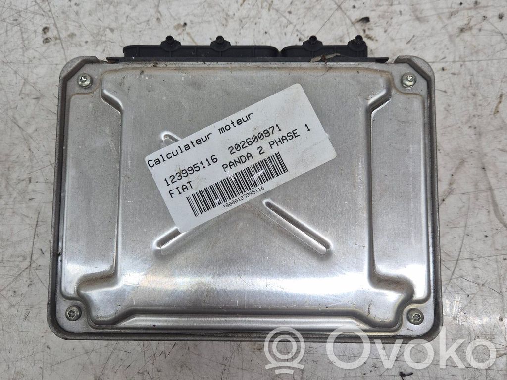 Fiat Panda II Calculateur moteur ECU 