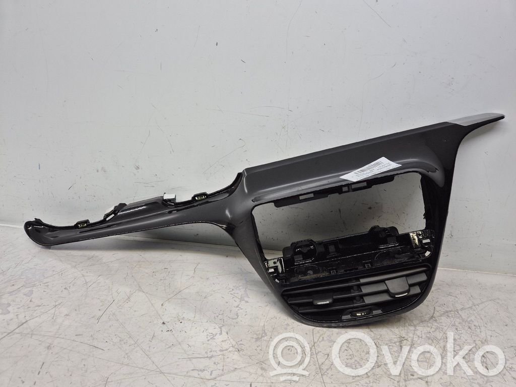 Peugeot 208 I Grille d'aération centrale