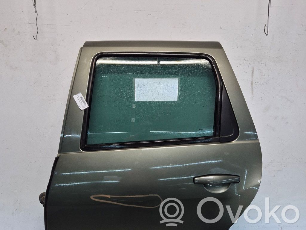 Dacia Duster Puerta trasera 