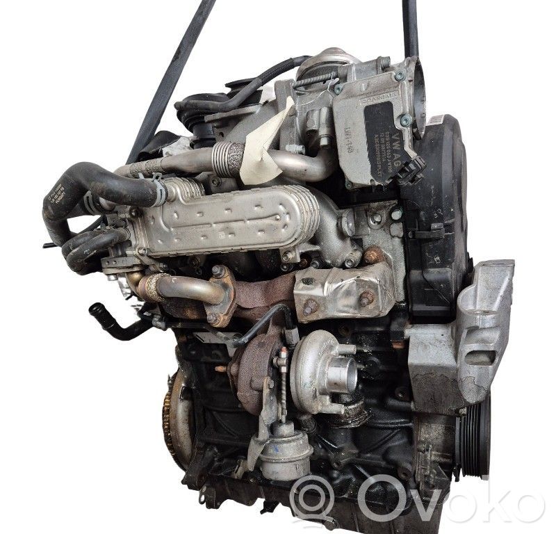 Silnik   038103101AE