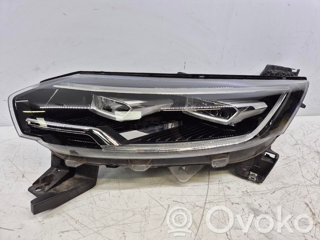 Renault Espace V (RFC) Far 