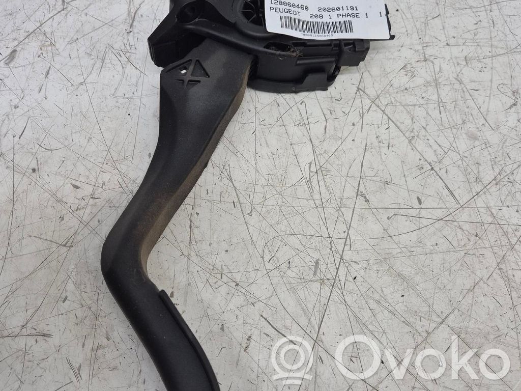 Peugeot 208 I Pedală accelerație 