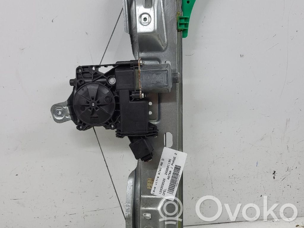 Opel Astra J Regulador de puerta trasera con motor 